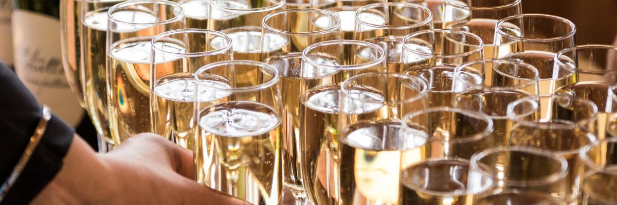 Entdecke die Welt des Winzersekts – Einzigartigkeit und Qualität