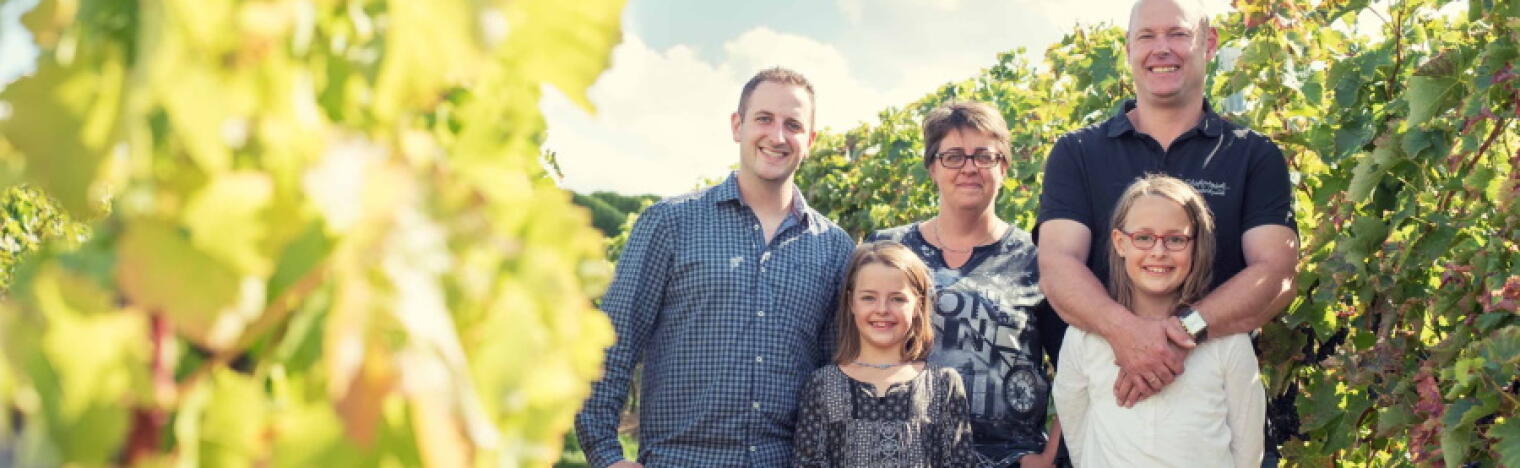 Weingut Schloßgartenhof - Familie Dörrschuck
